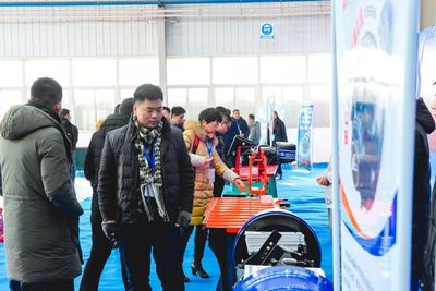 【灯塔产品下线庆典篇】数字互联 智能制造 服务全球——中集华骏2019年商务年会隆重召开!
